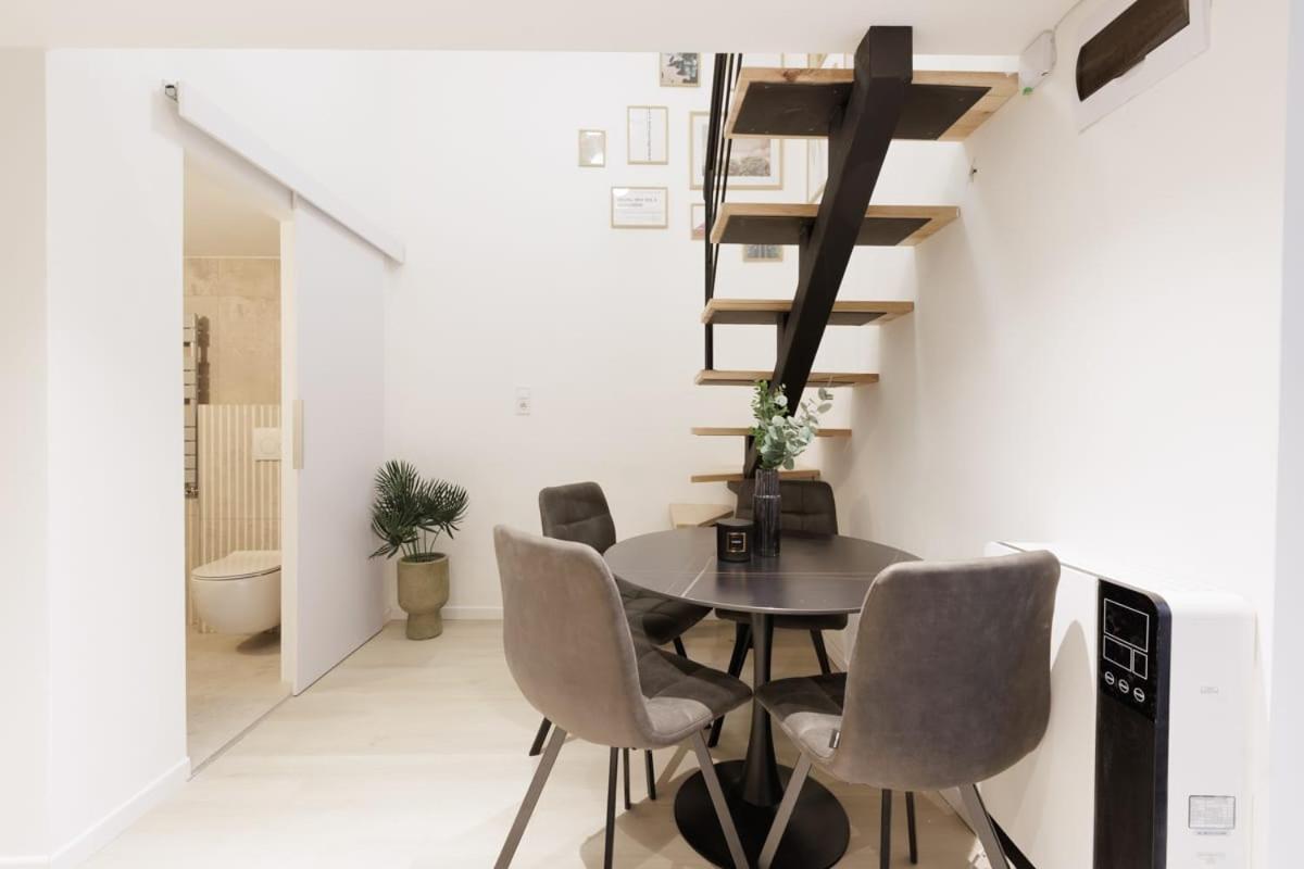 The Urban Chill Spot Harsfa Street Apartment Budapest Exterior photo